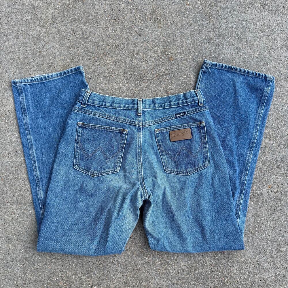 Vintage Y2K Wrangler 9x32 11MWZSW High Rise Boot Cut Blue Jeans